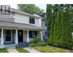 22 CONNAUGHT AVENUE, Toronto, Ontario