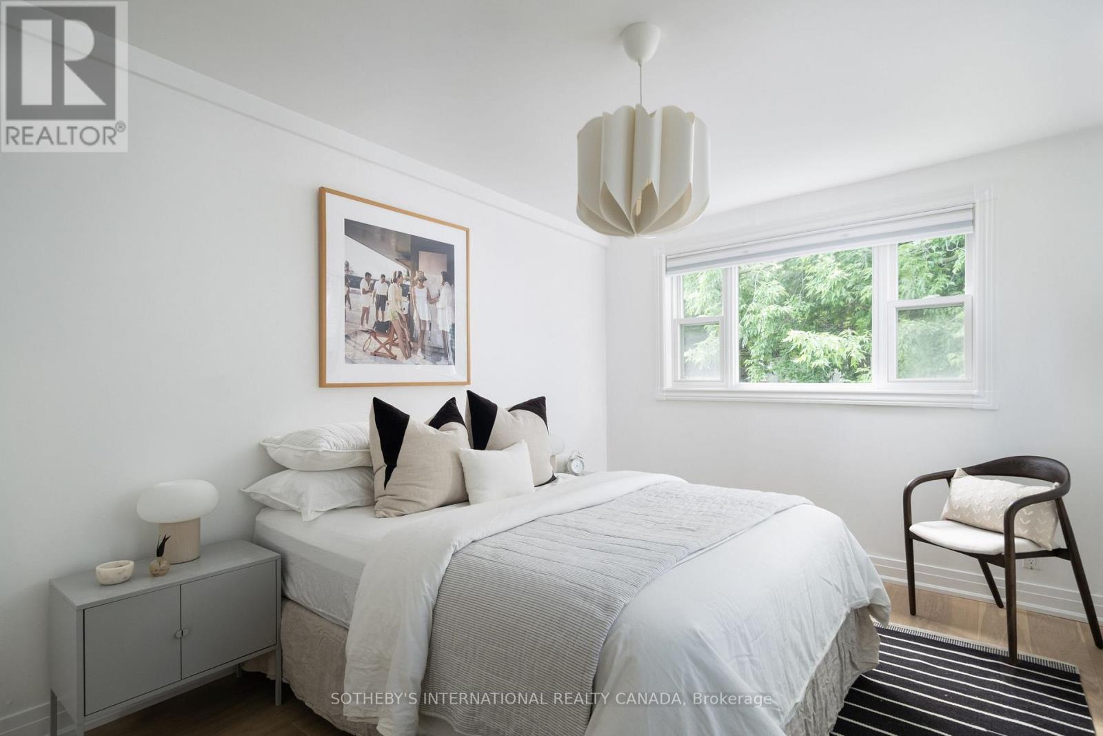 22 Connaught Avenue, Toronto, Ontario M4L 2V9 - Photo 16 - E13457150