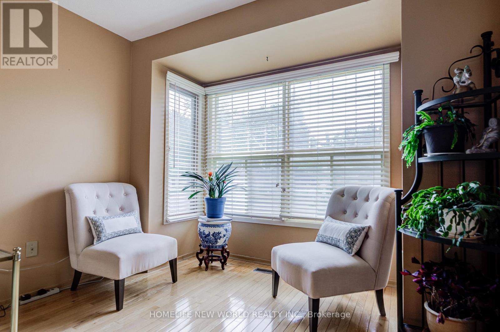129 Sandyhook Square, Toronto, Ontario  M1W 3N5 - Photo 11 - E13461216