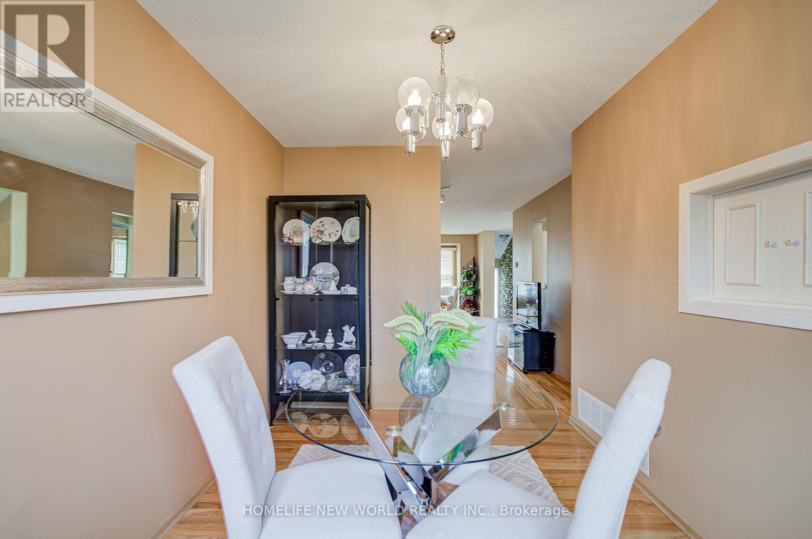129 Sandyhook Square, Toronto, Ontario  M1W 3N5 - Photo 17 - E13461216