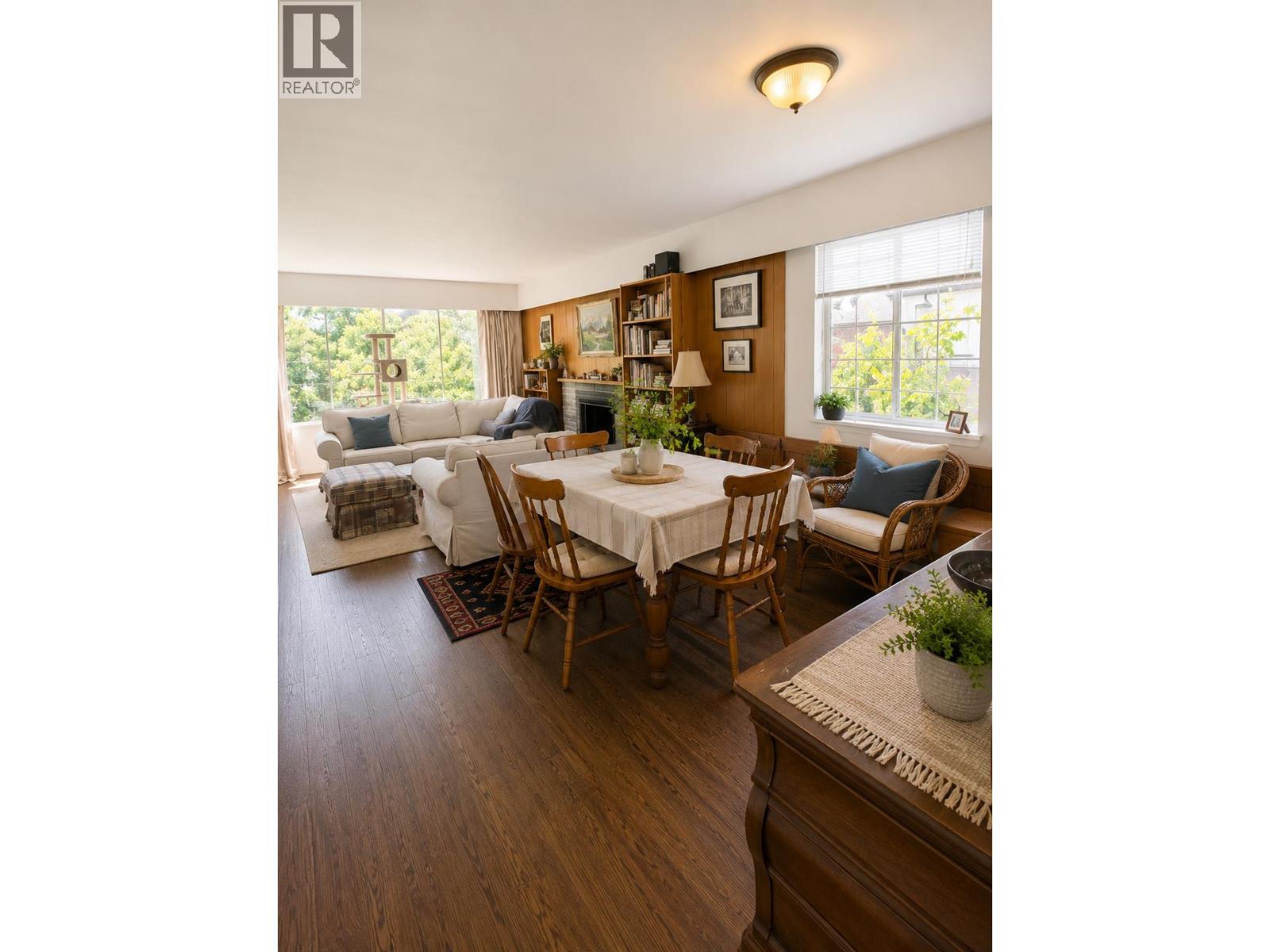 3141 E Broadway, Vancouver, British Columbia  V5M 1Z7 - Photo 5 - R3130424