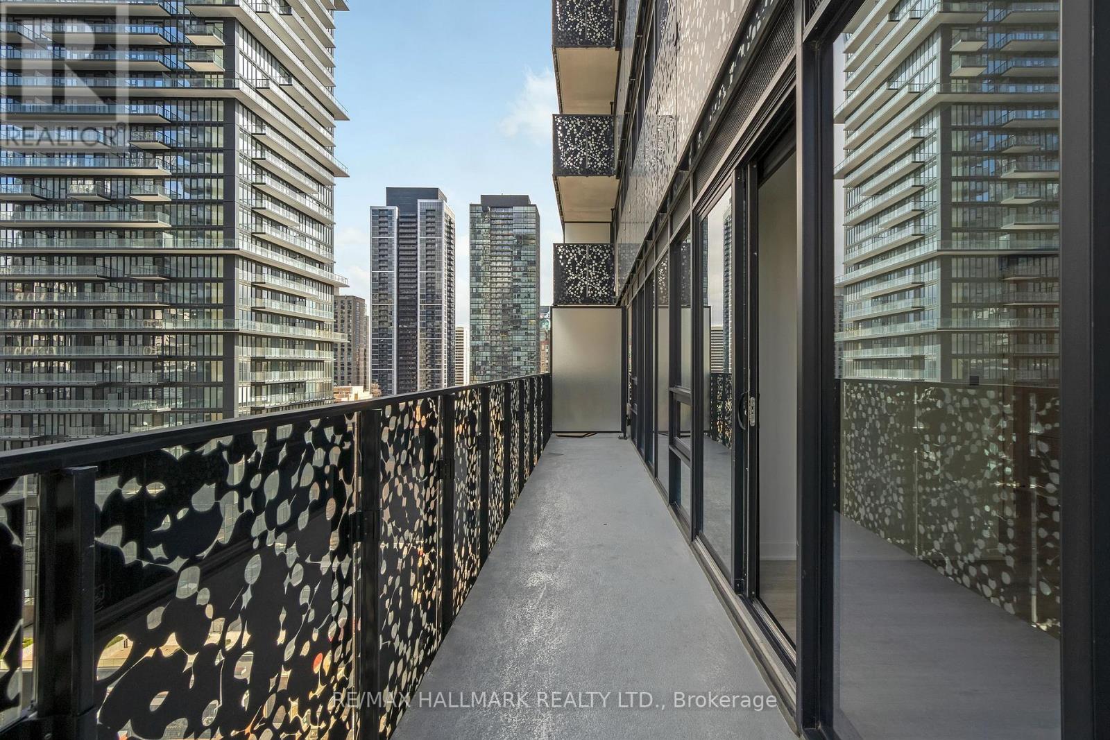 1310 - 55 Charles Street E, Toronto, Ontario  M4Y 1S9 - Photo 17 - C13472368