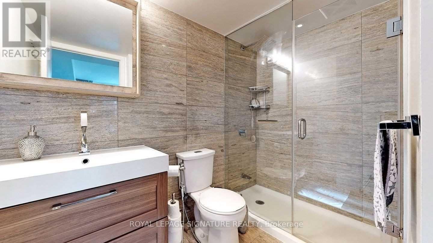 2306 - 15 Iceboat Terrace, Toronto, Ontario  M5V 4A5 - Photo 12 - C13472374