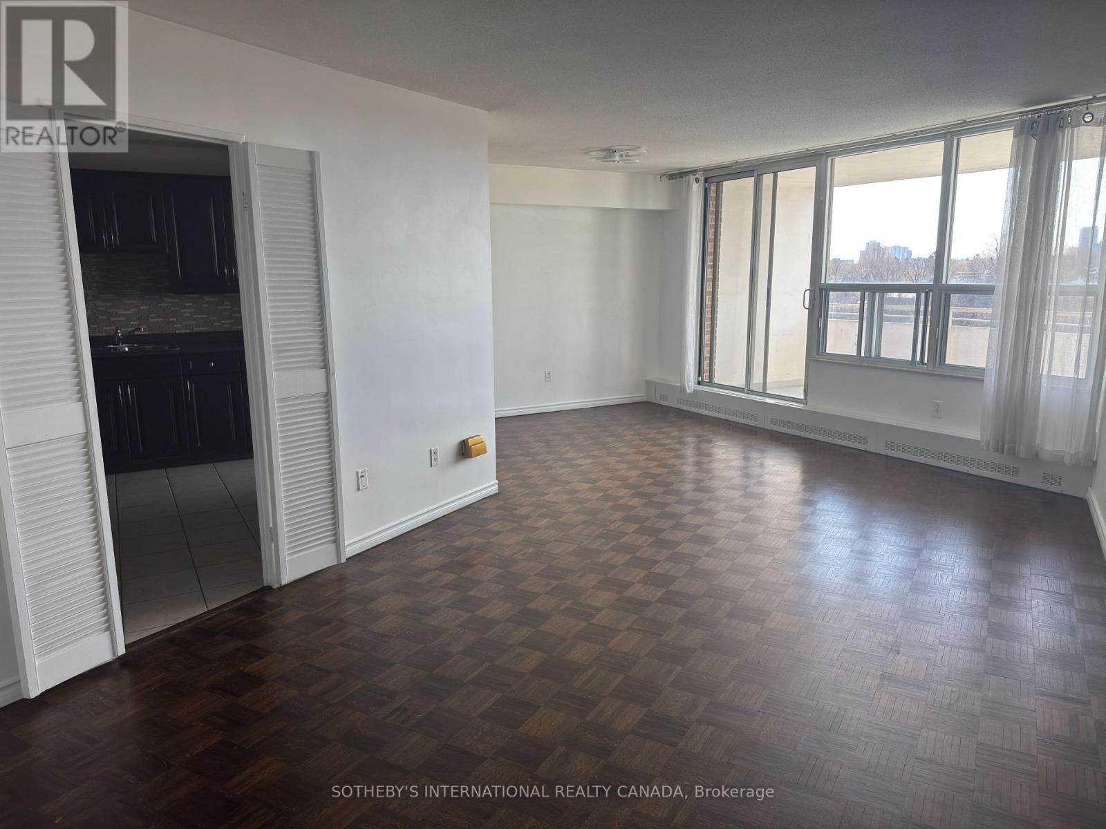706 - 60 Pavane Linkway Way, Toronto, Ontario  M3C 2Y6 - Photo 2 - C13472376