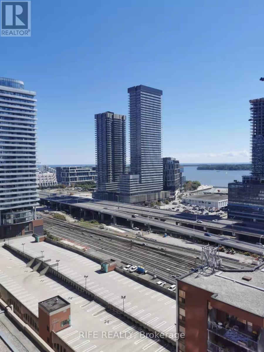 1801 - 2a Church Street, Toronto, Ontario  M5E 0E1 - Photo 16 - C13472388