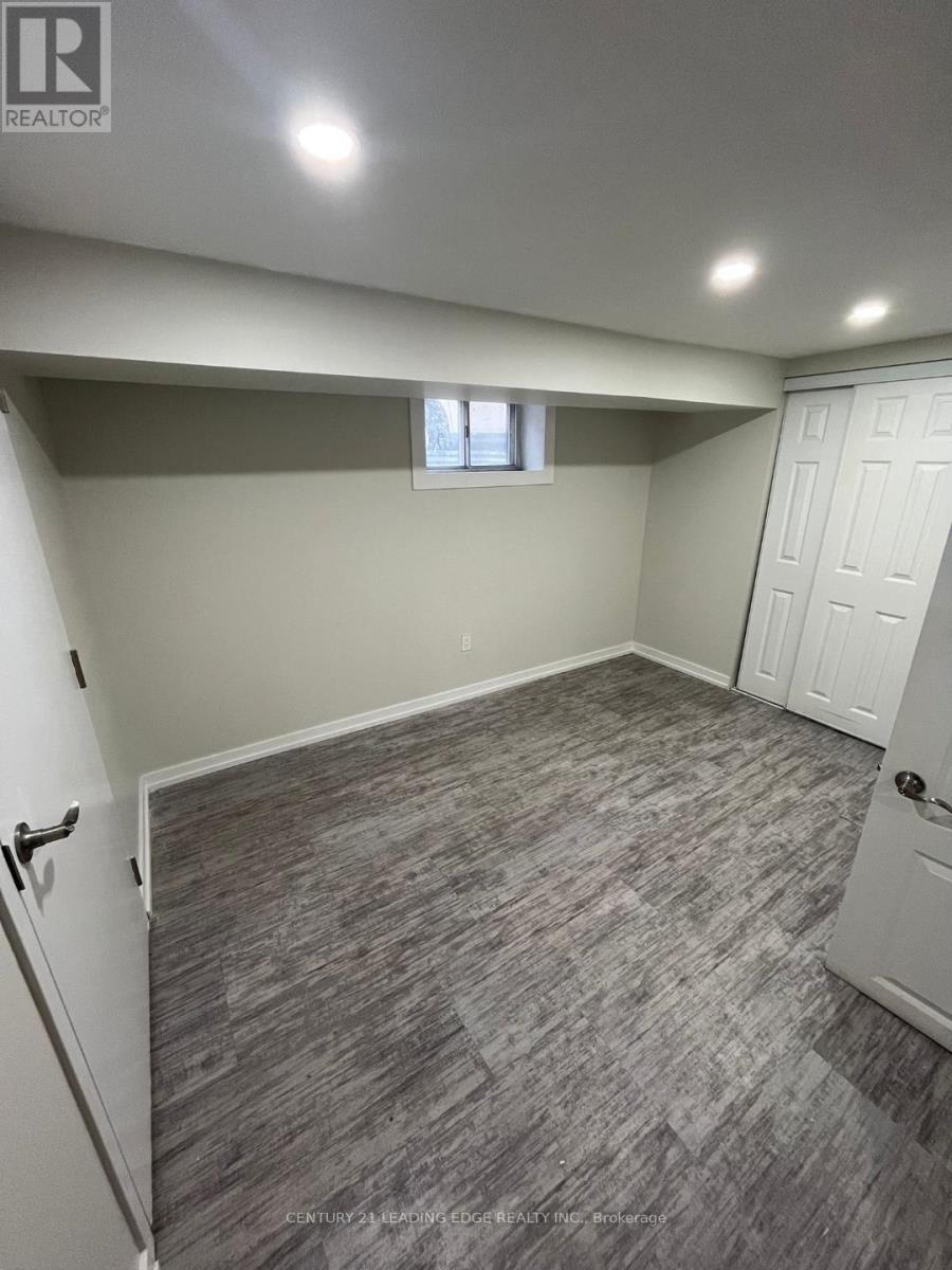 105 Wye Valley Road, Toronto, Ontario  M1P 2A7 - Photo 7 - E13472398