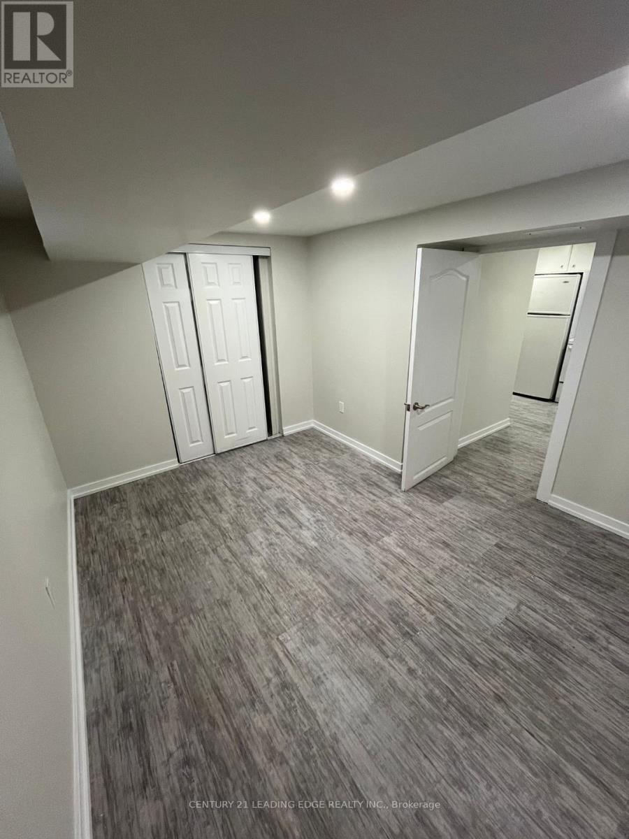 105 Wye Valley Road, Toronto, Ontario  M1P 2A7 - Photo 8 - E13472398