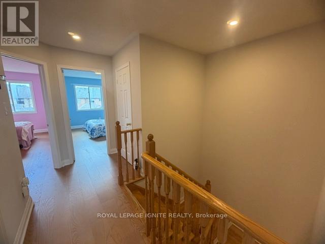550 Hoover Park Drive, Whitchurch-Stouffville, Ontario  L4A 0S8 - Photo 12 - N13467786