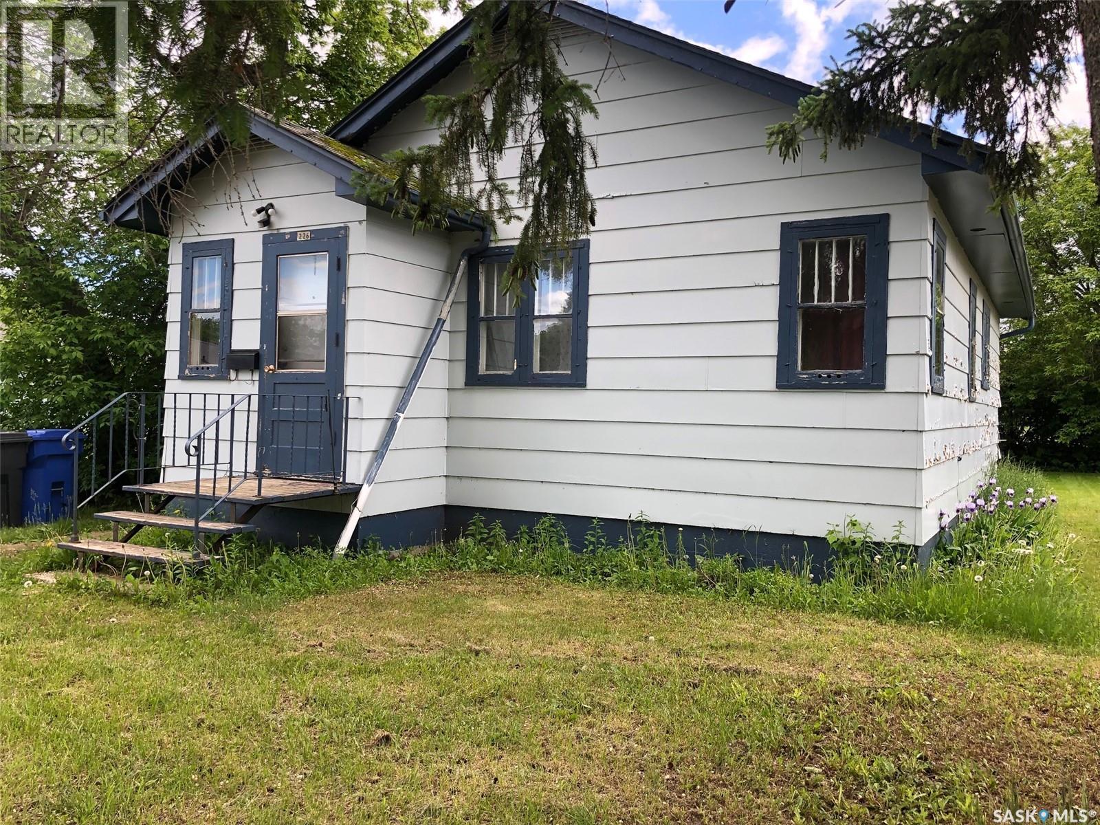 226 4th Avenue W, Canora, Saskatchewan  S0A 0L0 - Photo 38 - SK040216
