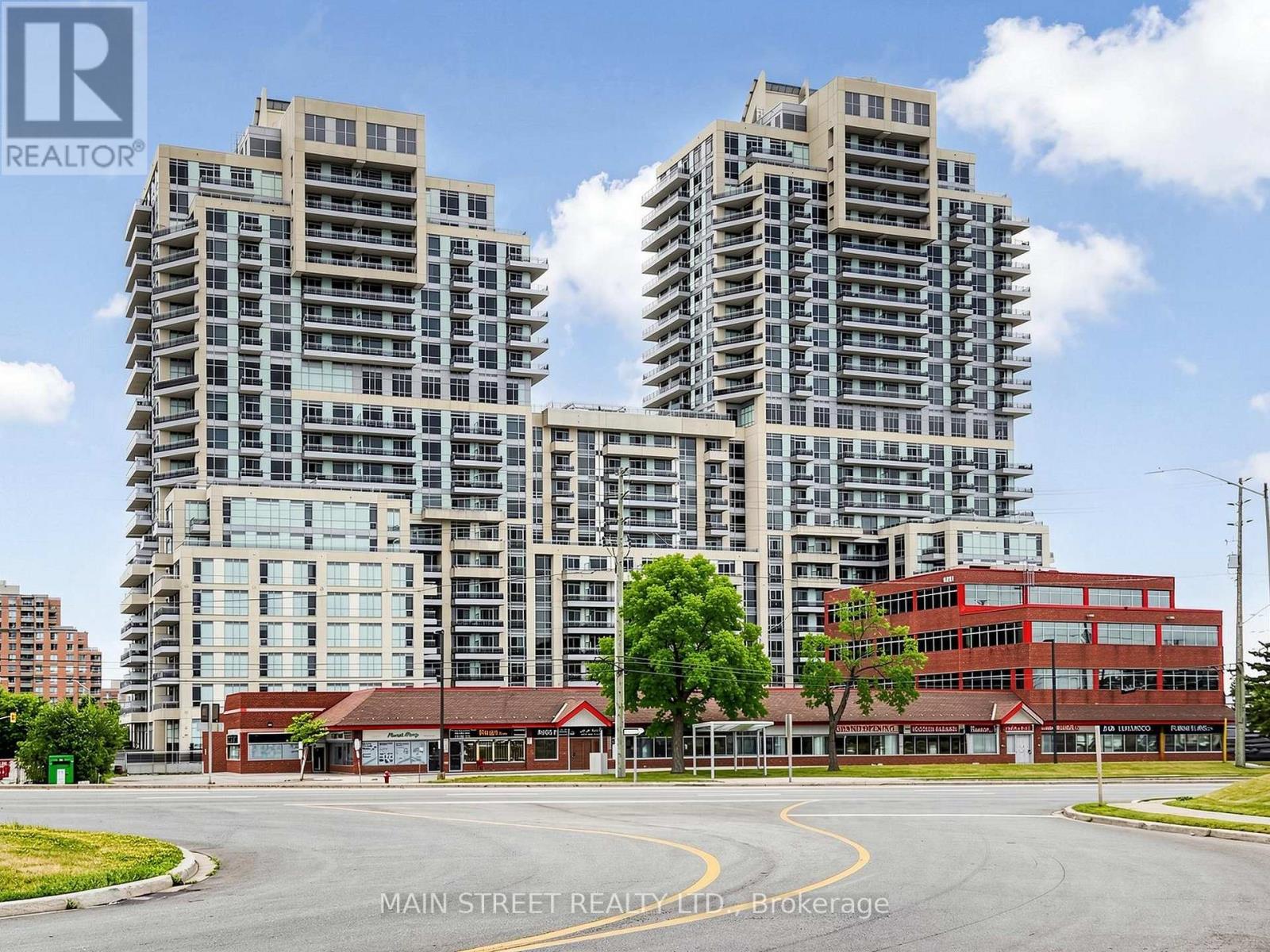 1712 - 9205 Yonge Street, Richmond Hill, Ontario L4C 1V5 - Photo 2 - N13472366