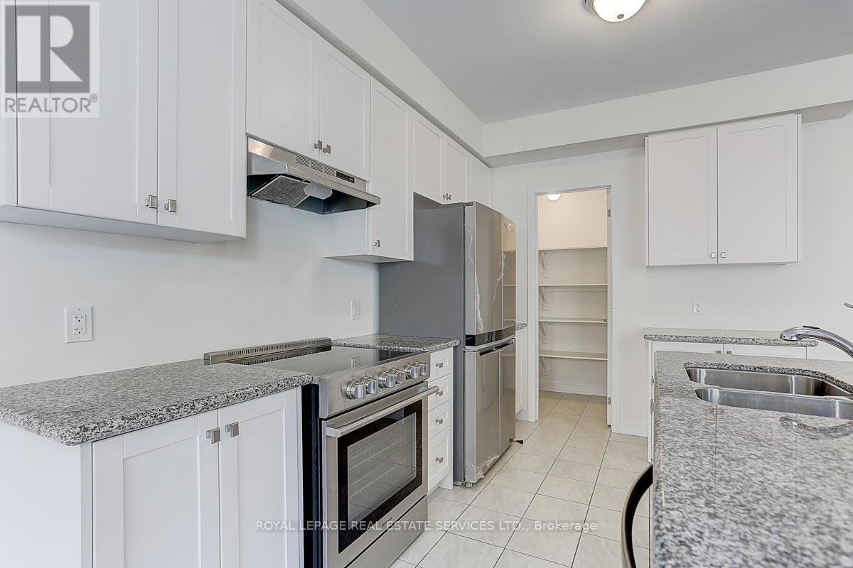 44 Hewison Avenue, Richmond Hill, Ontario  L4S 0J2 - Photo 15 - N13472396