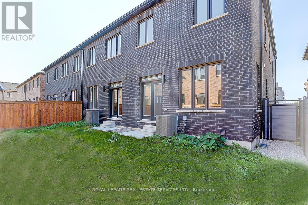 44 Hewison Avenue, Richmond Hill, Ontario  L4S 0J2 - Photo 33 - N13472396