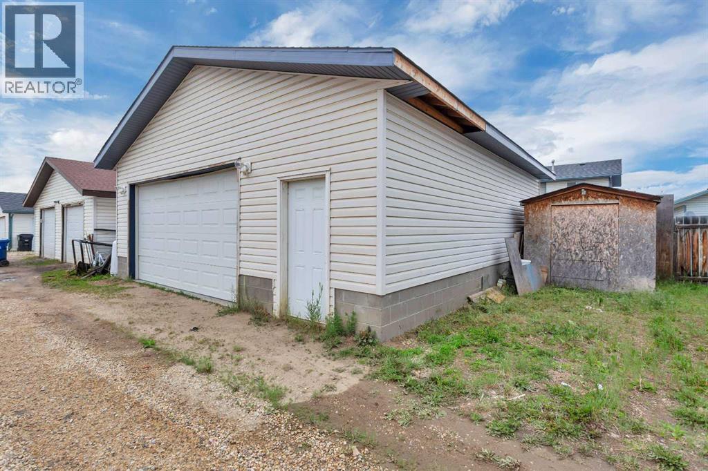 4613 Westbrooke Road, Blackfalds, Alberta  T4M 0K3 - Photo 32 - A2322565