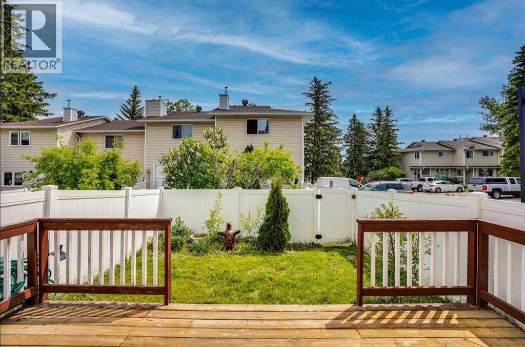 164 Woodsman Lane, Calgary, Alberta T2W 4Z6 - Photo 22 - A2321633