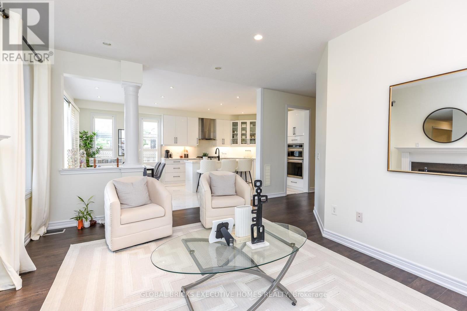 3435 Artesina Drive, Mississauga, Ontario  L5M 7K3 - Photo 18 - W13472364