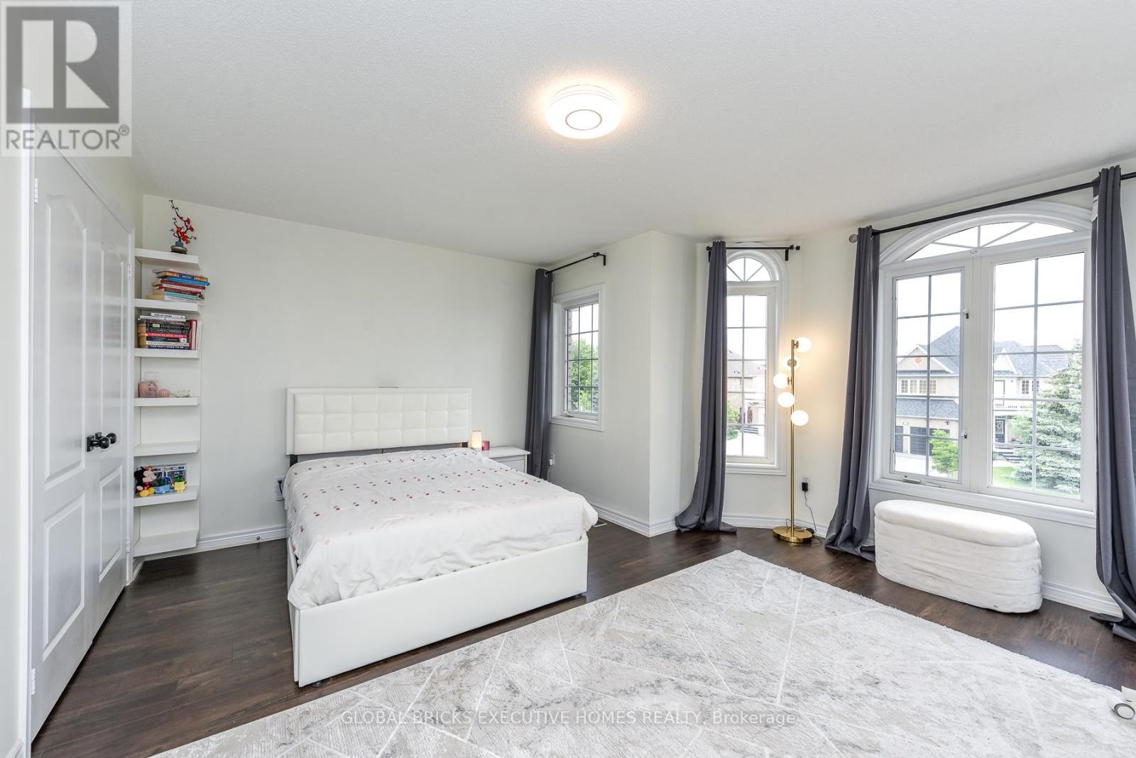 3435 Artesina Drive, Mississauga, Ontario  L5M 7K3 - Photo 39 - W13472364