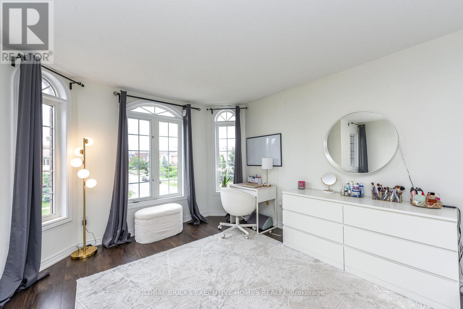3435 Artesina Drive, Mississauga, Ontario  L5M 7K3 - Photo 41 - W13472364
