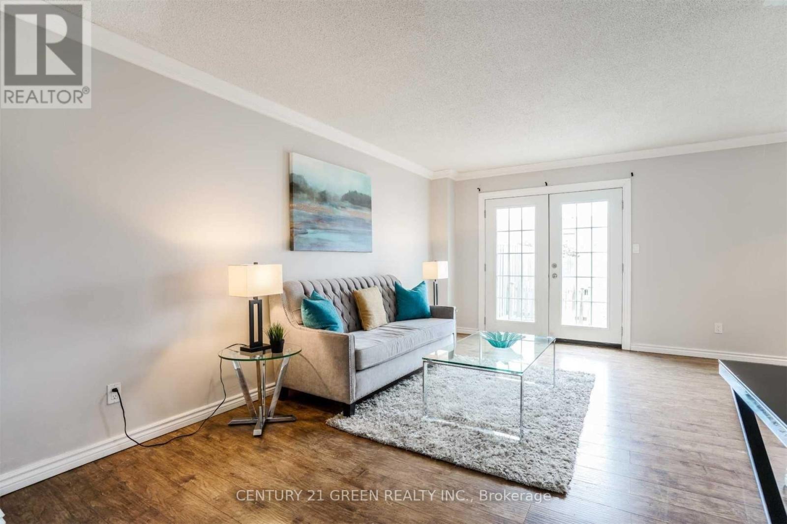 750 Queensbridge Drive, Mississauga, Ontario  L5C 3X2 - Photo 17 - W13442736