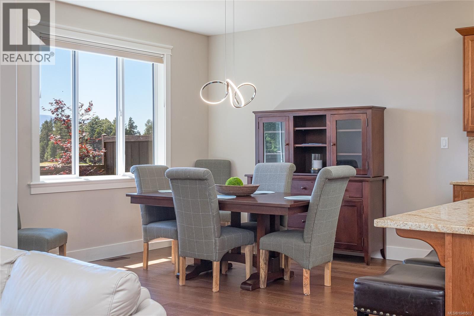 497 Ridgefield Dr, Parksville, British Columbia  V9P 0E2 - Photo 4 - 1040503
