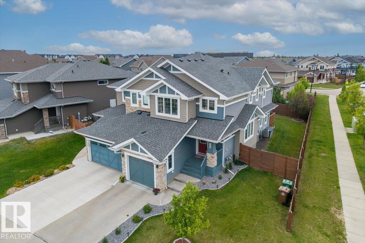 1 JAMES CR, st. albert, Alberta