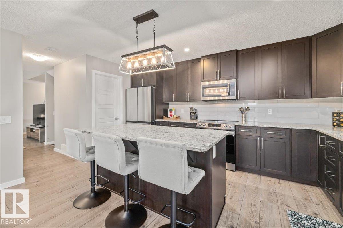 1 James Cr, St. Albert, Alberta  T8N 7S6 - Photo 8 - E4494333