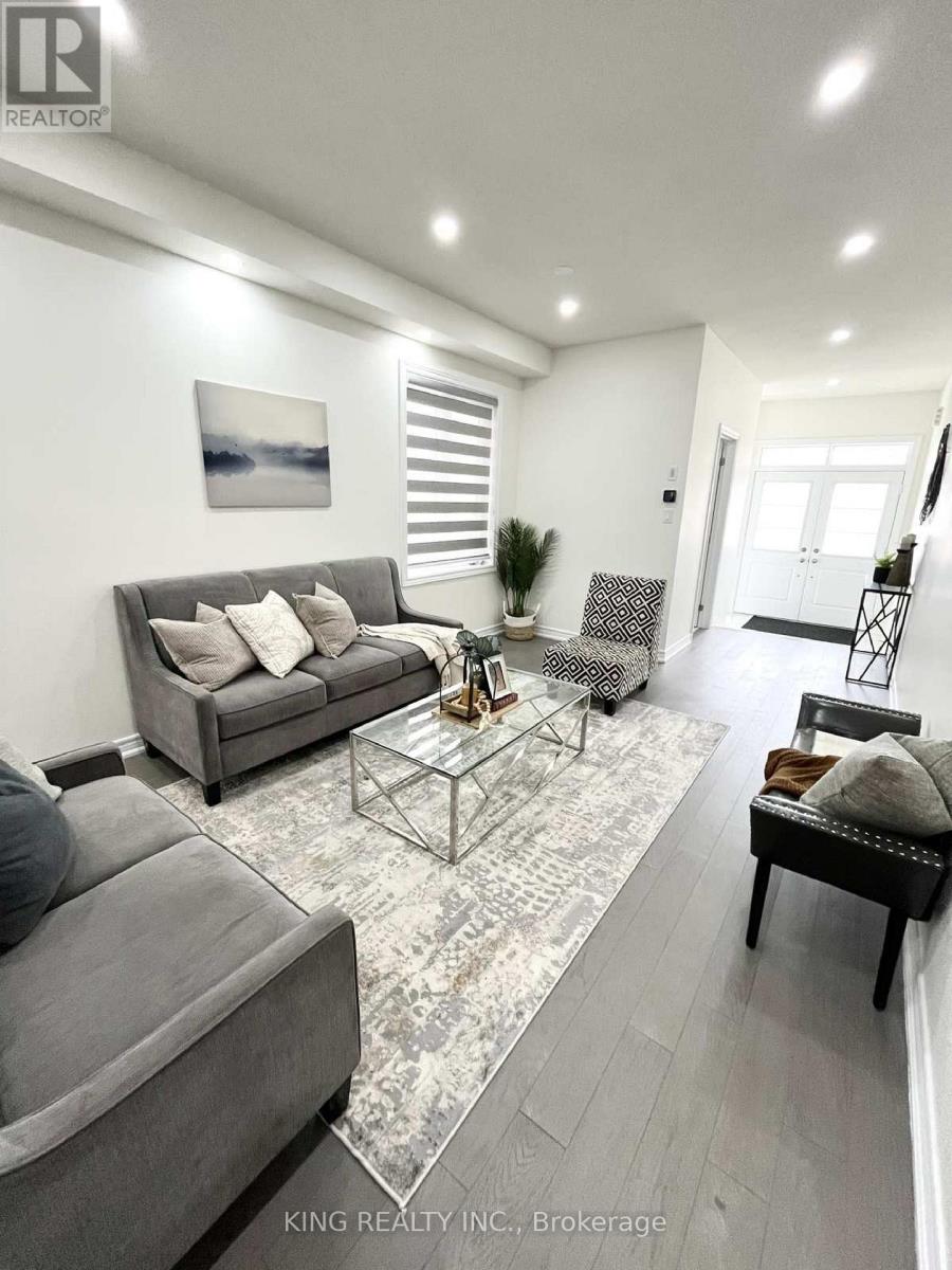 63 Cobriza Crescent, Brampton, Ontario  L7A 5A6 - Photo 7 - W13472344
