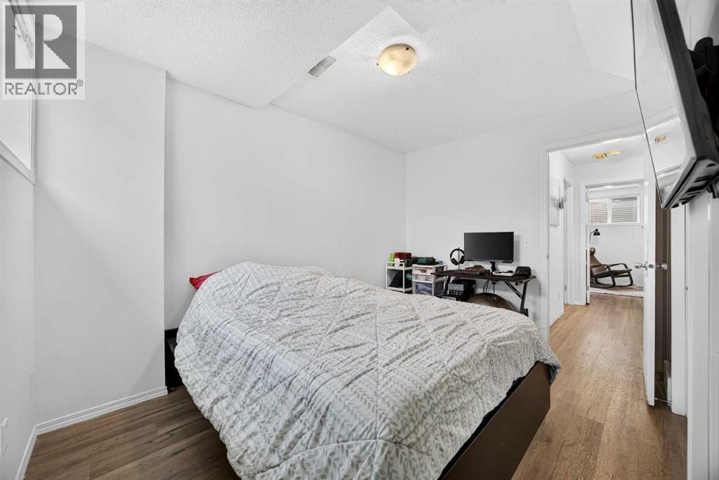 328 Saddlebrook Point NE, Calgary, Alberta  T3J 0G5 - Photo 19 - A2323050
