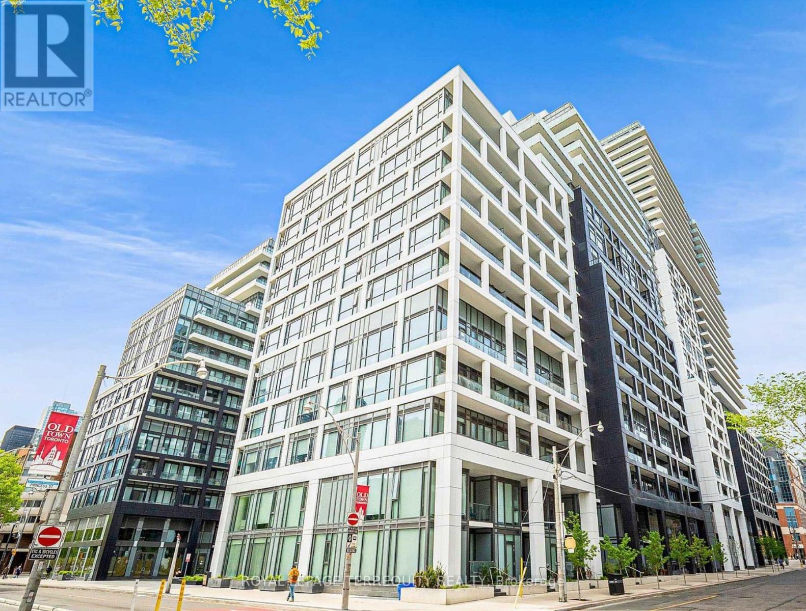 936 - 135 LOWER SHERBOURNE STREET, Toronto, Ontario