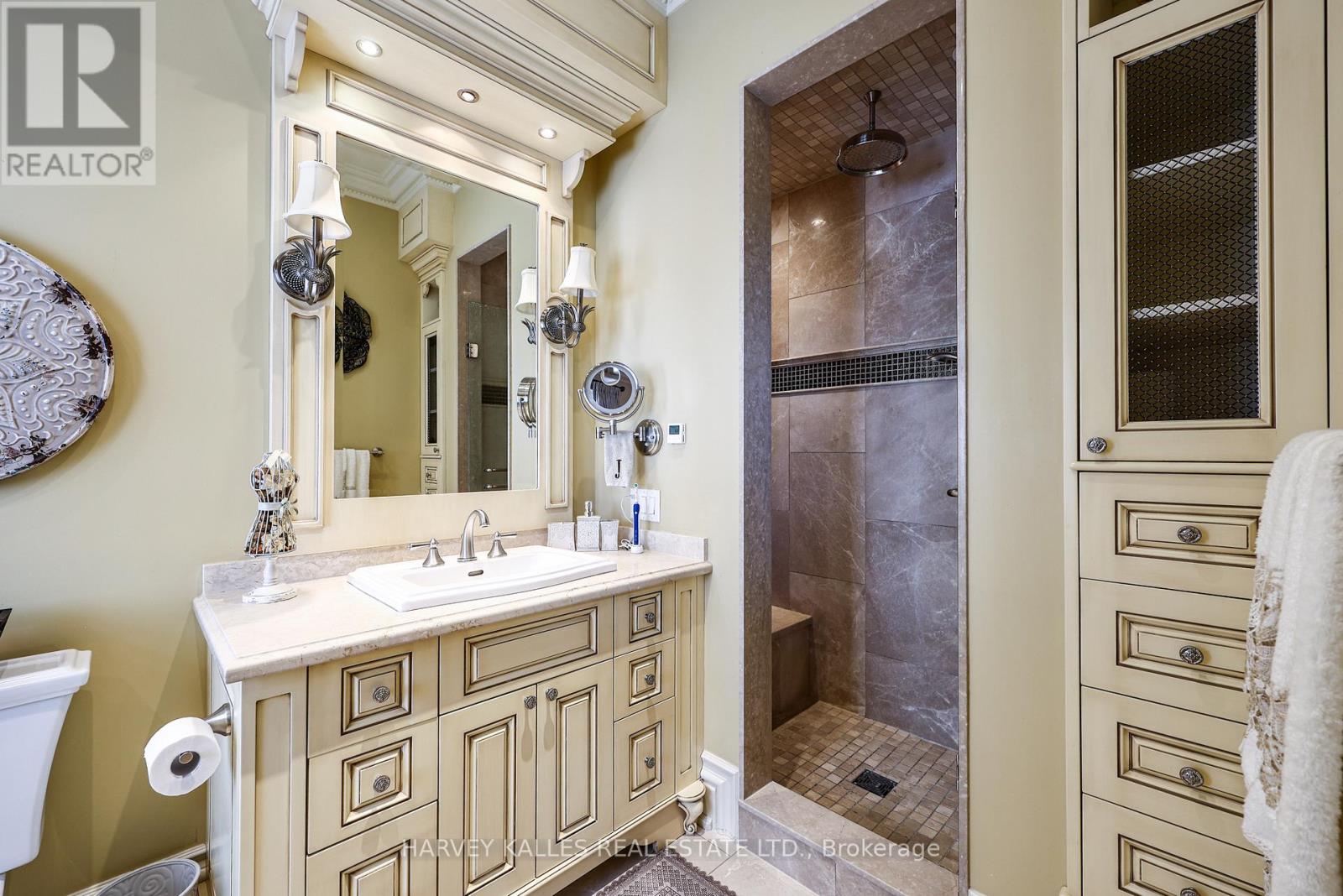 165 Parr Place, Vaughan, Ontario  L4J 8L1 - Photo 38 - N13468918