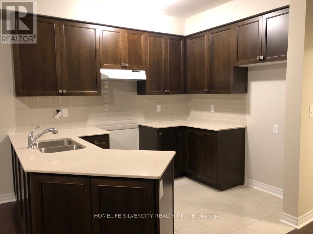 7 PEARMAN CRESCENT, Brampton, Ontario