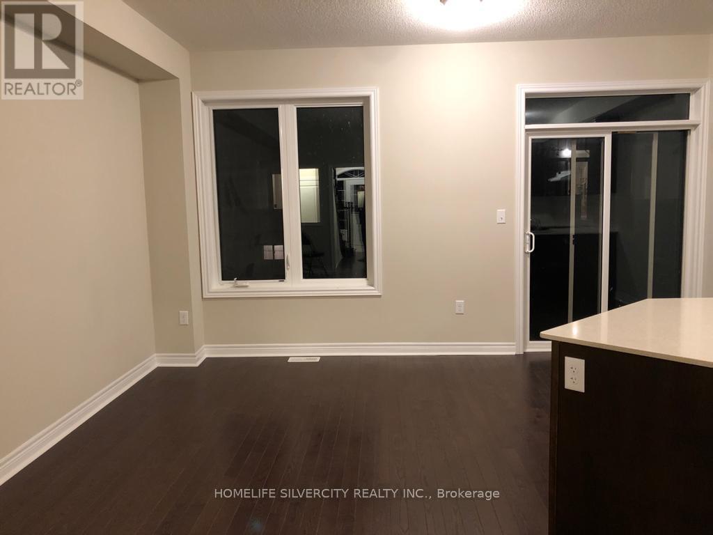 7 Pearman Crescent, Brampton, Ontario  L7A 4Y8 - Photo 2 - W13472412