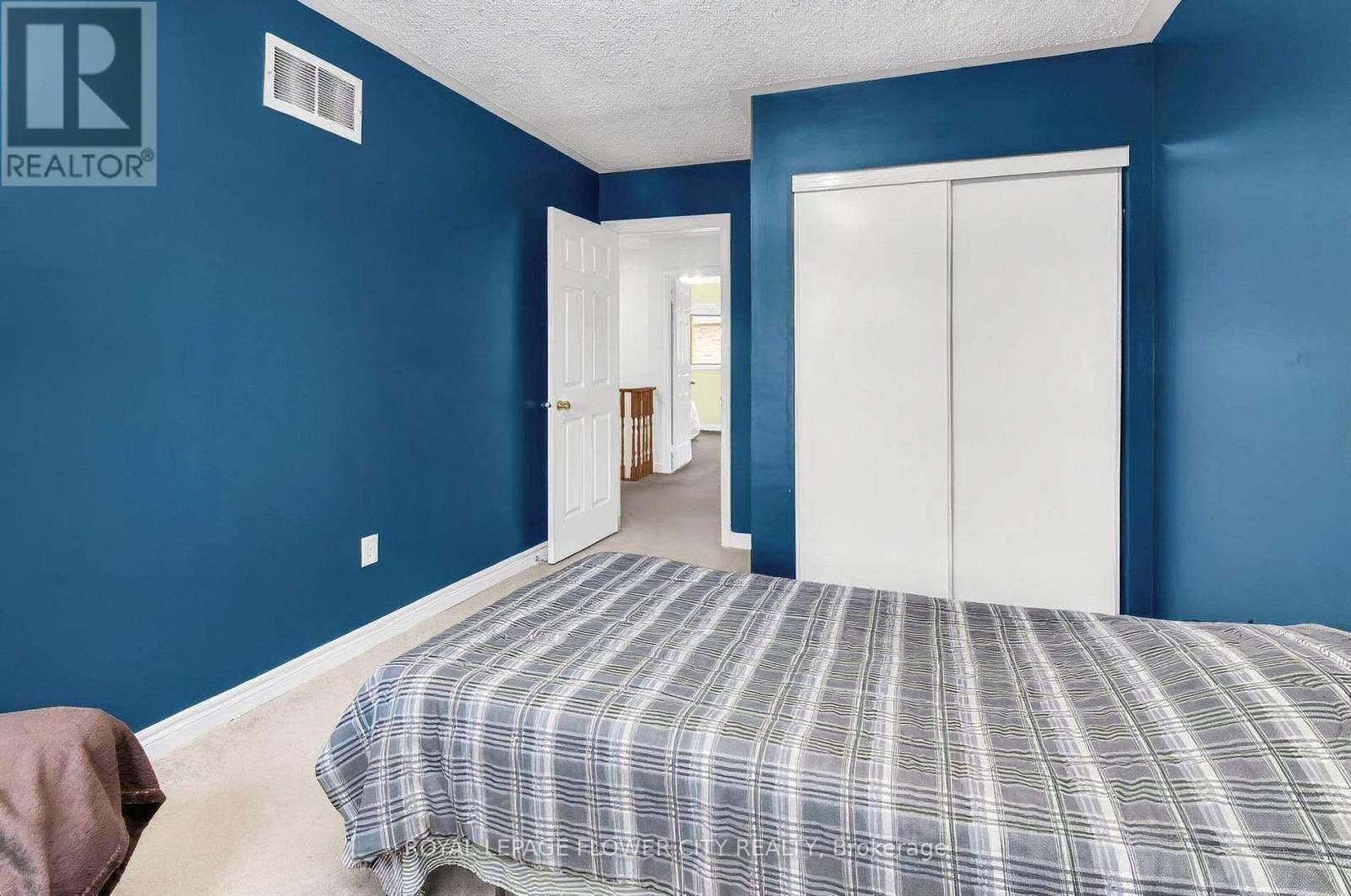 15 Ridgemore Crescent, Brampton, Ontario  L7A 2L6 - Photo 16 - W13472428
