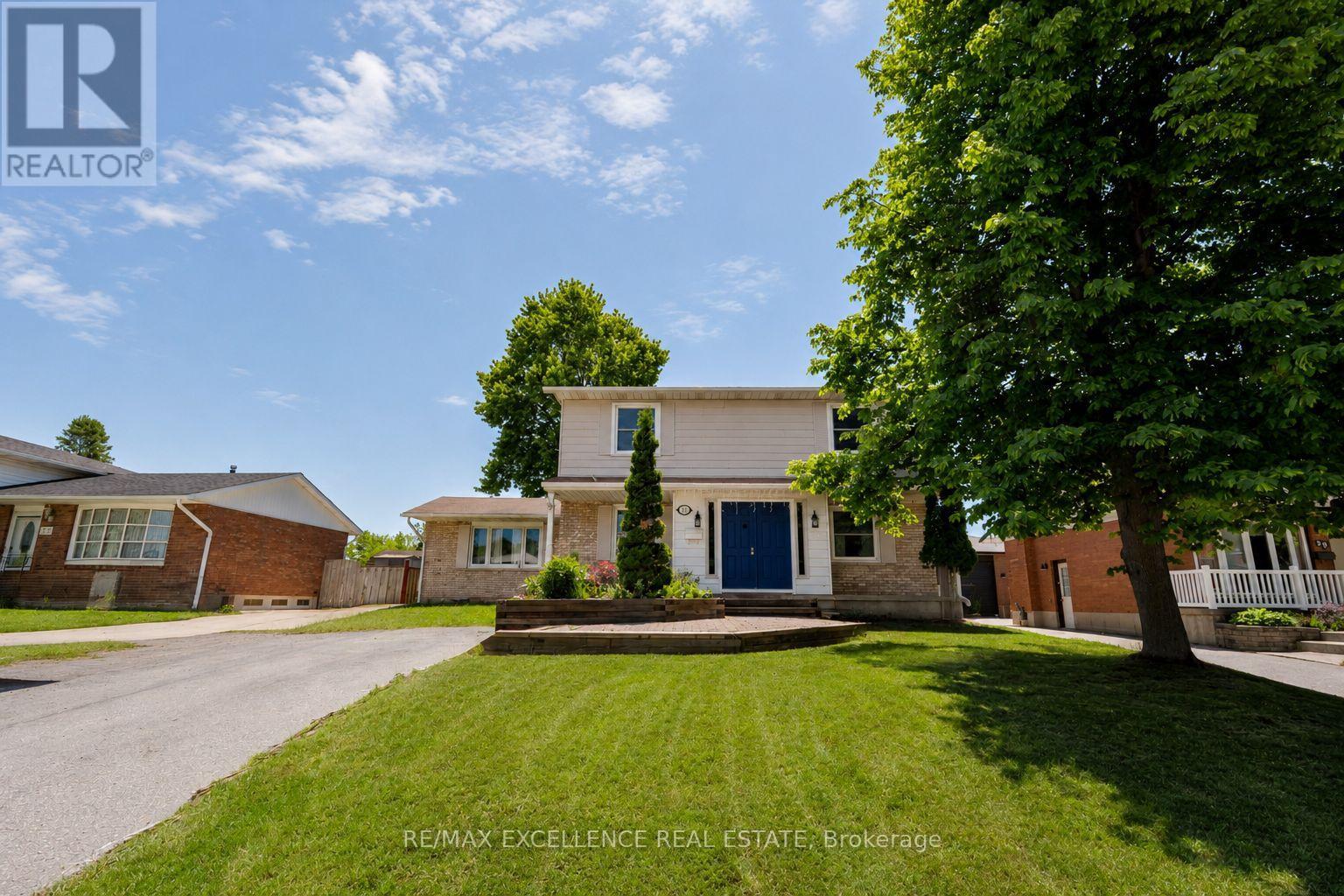 27 Wadsworth Drive, Ingersoll, Ontario N5C 3L3 - Photo 2 - X13472414