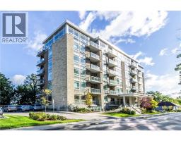 479 CHARLTON Avenue Unit# 404, Hamilton, Ontario