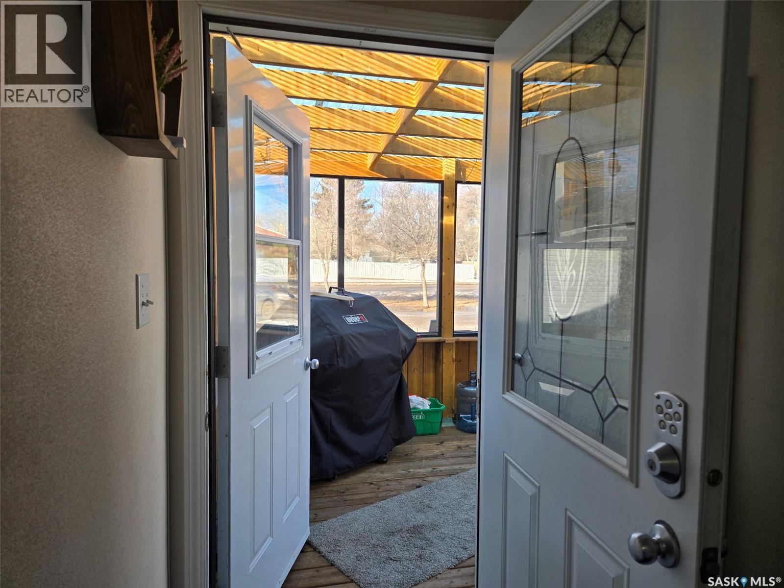 29 Sunrise Estates, Assiniboia, Saskatchewan  S0H 0B0 - Photo 2 - SK039799