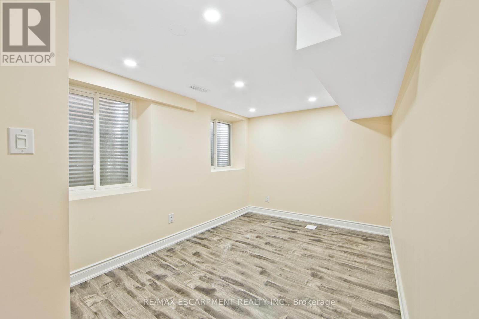 307 Hinton Terrace, Milton, Ontario  L9E 1C8 - Photo 26 - W13472444