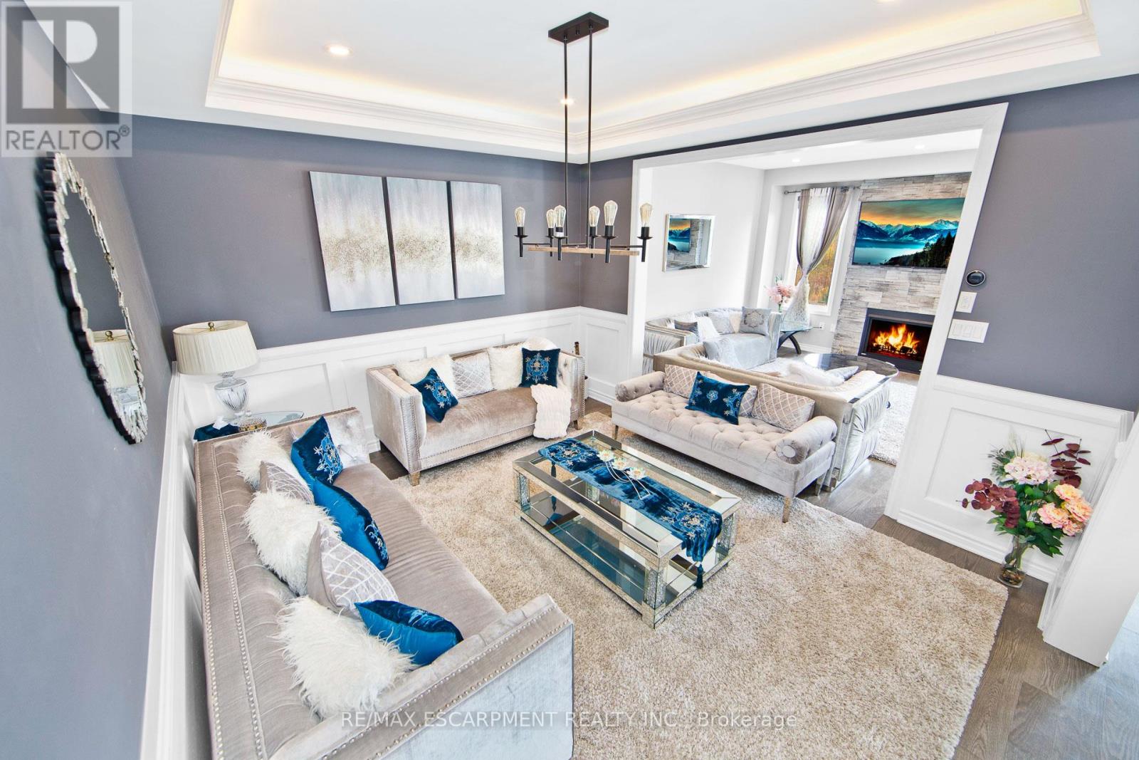 307 Hinton Terrace, Milton, Ontario  L9E 1C8 - Photo 5 - W13472444