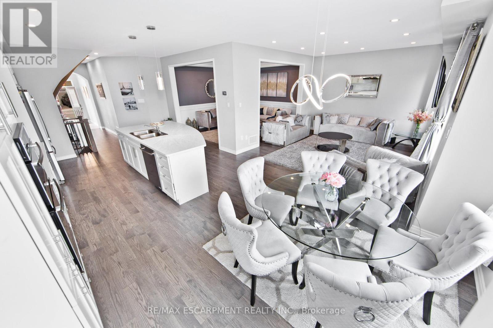 307 Hinton Terrace, Milton, Ontario  L9E 1C8 - Photo 9 - W13472444