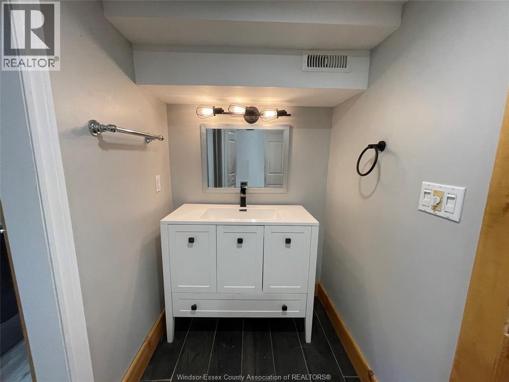 41 Alexandra South West Unit# Back, Chatham, Ontario  N7M 1X9 - Photo 12 - 26014563