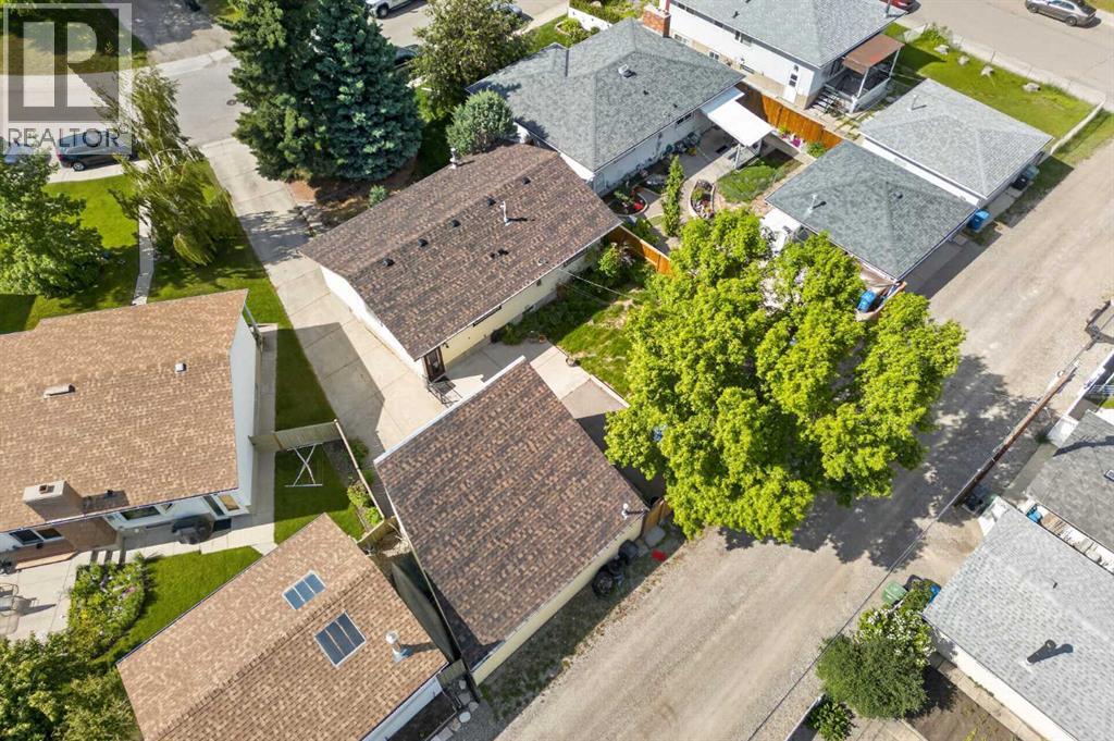 135 Huntcroft Way NE, Calgary, Alberta  T2K 4E4 - Photo 28 - A2322910