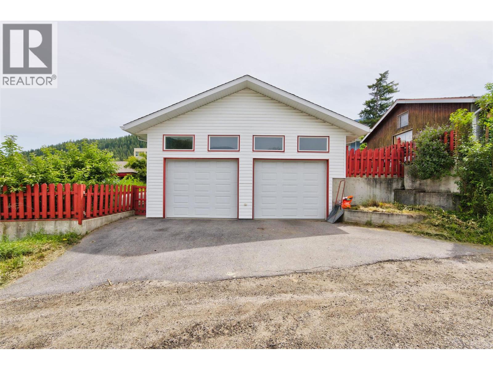 Listing image 65