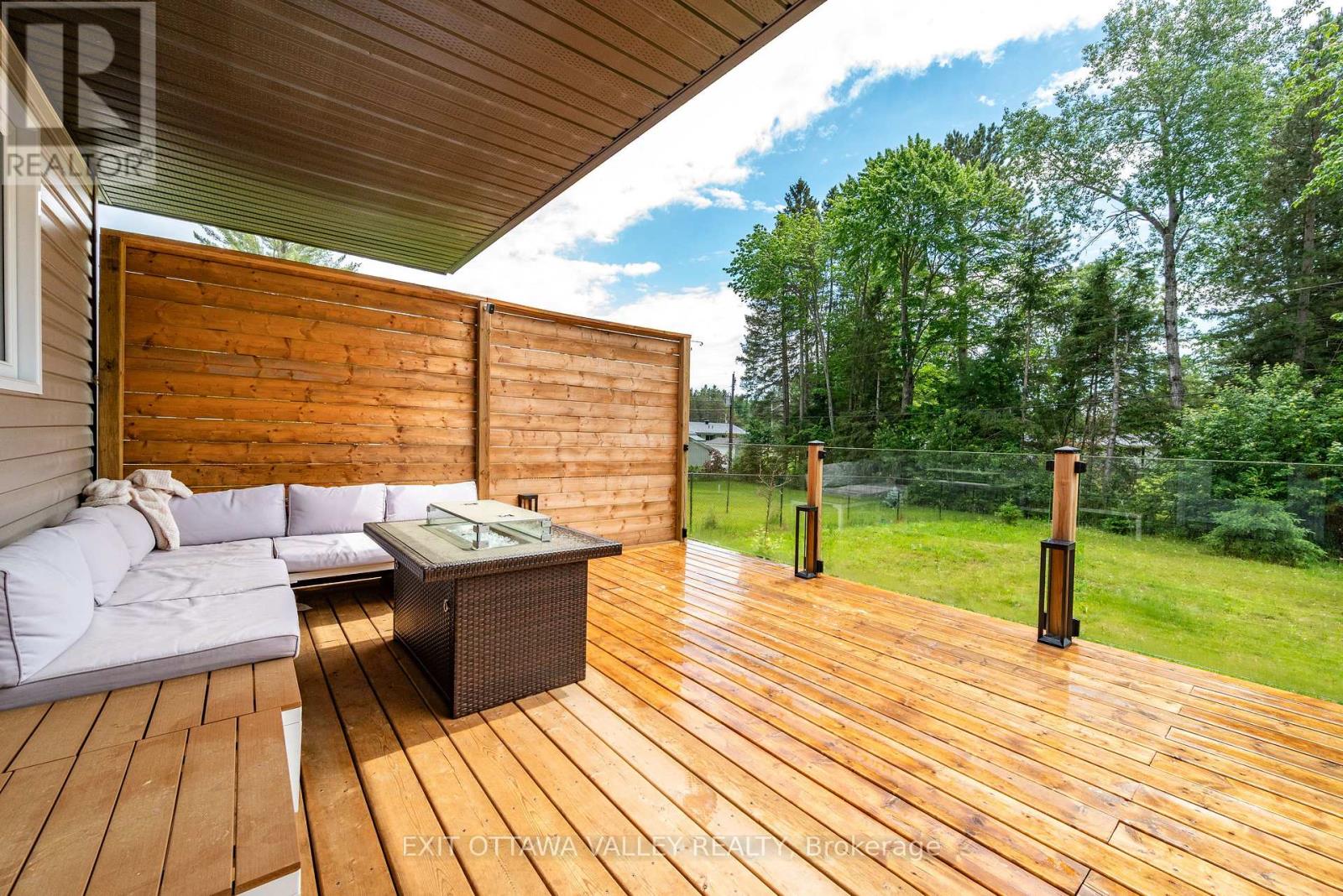 1038 Beatty Crescent, Deep River, Ontario  K0J 1P0 - Photo 39 - X13472448