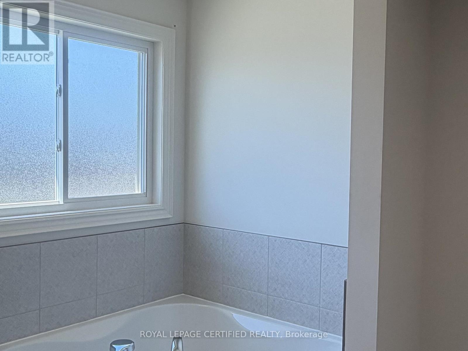 14 Overholt Drive, Thorold, Ontario  L0S 1K0 - Photo 29 - X13470876