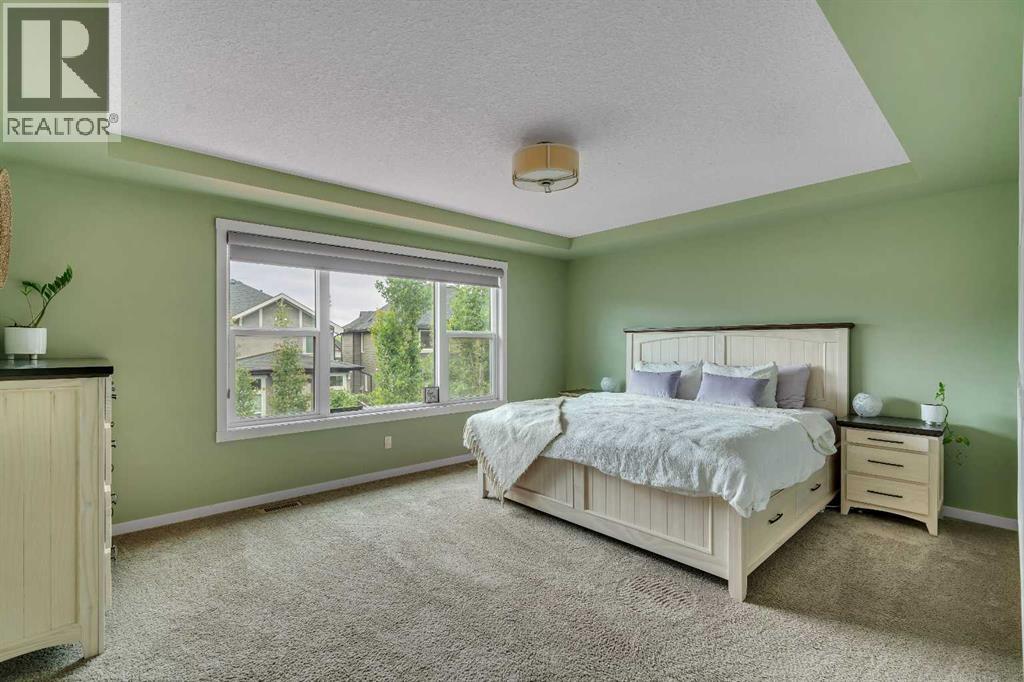 58 Valley Pointe Bay NW, Calgary, Alberta  T3B 6B6 - Photo 19 - A2321587