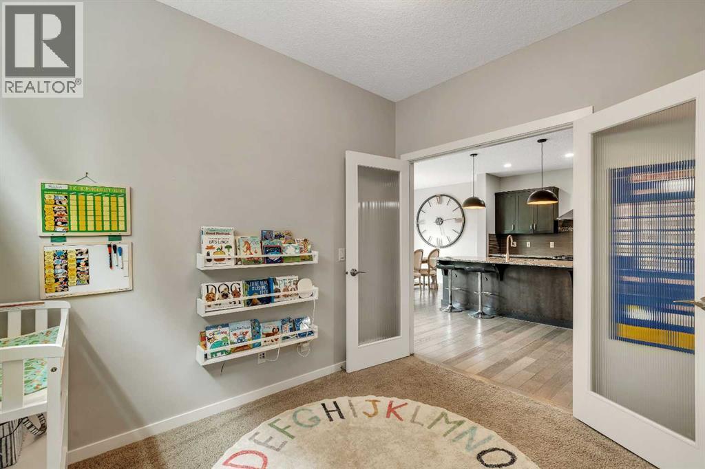 58 Valley Pointe Bay NW, Calgary, Alberta  T3B 6B6 - Photo 16 - A2321587