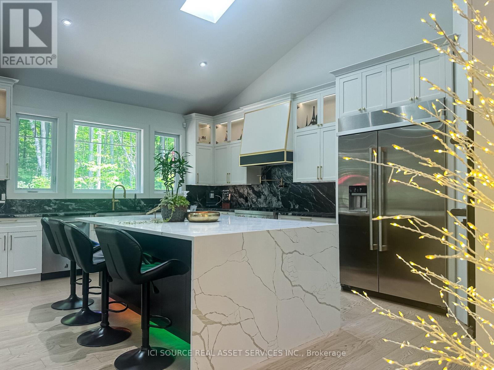 13 Timberrun Court, Hamilton, Ontario  L0P 1B0 - Photo 11 - X13421172