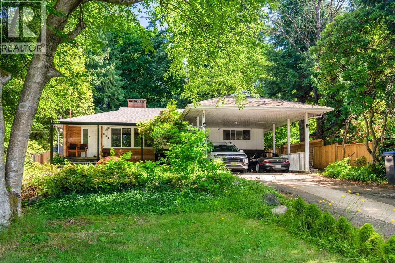985 WALLACE WYND, Port Moody, British Columbia