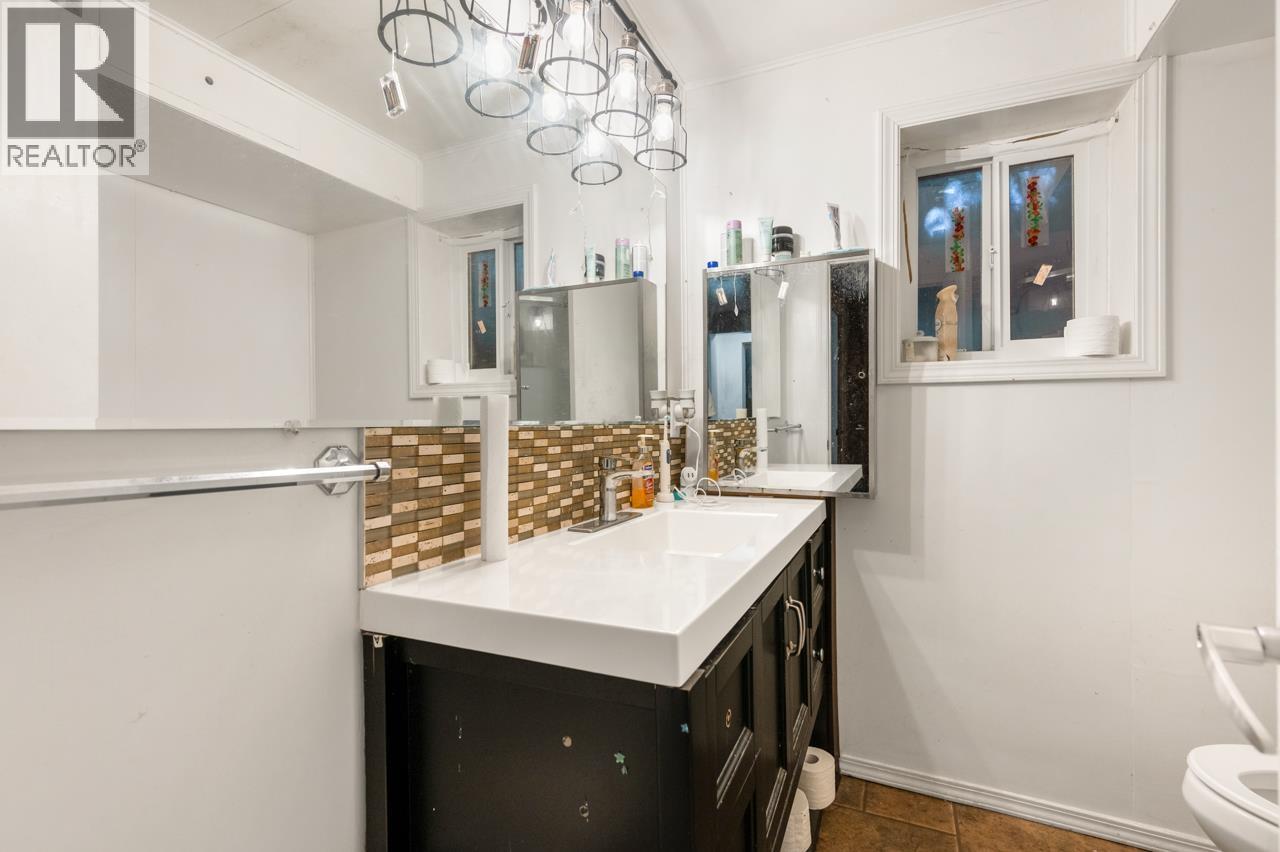 985 Wallace Wynd, Port Moody, British Columbia  V3H 1B6 - Photo 14 - R3133220