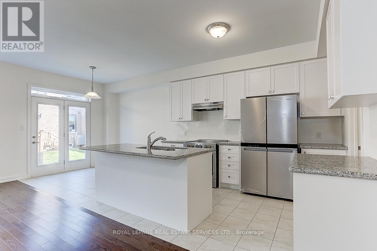 44 Hewison Avenue, Richmond Hill, Ontario  L4S 0J2 - Photo 12 - N13472396