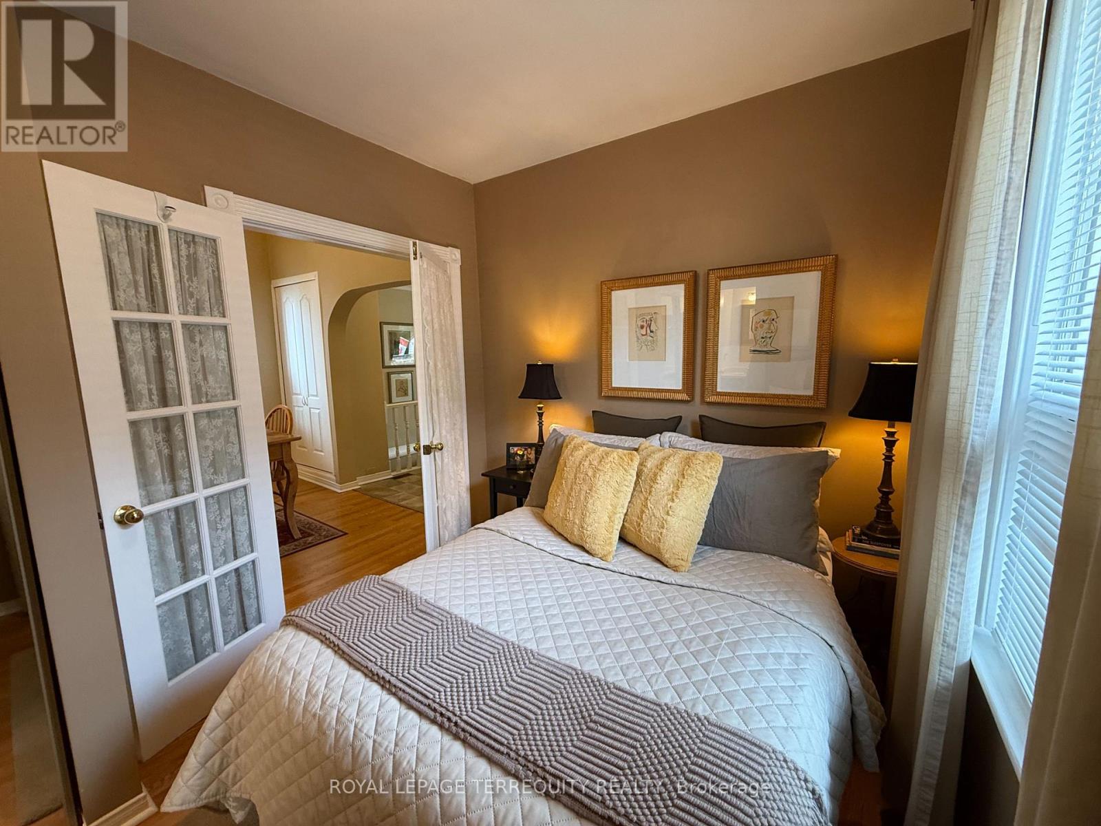92 Eileen Avenue, Toronto, Ontario  M6N 1V4 - Photo 7 - W13449598